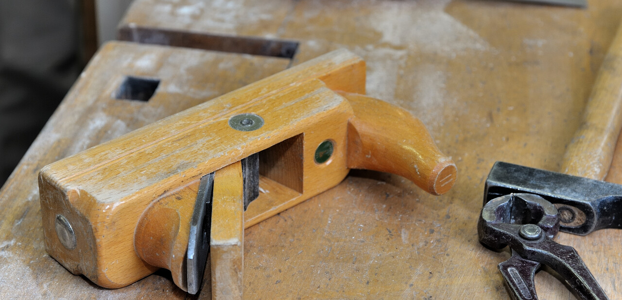 Design und System in Sachen Holz Design und System in Sachen Holz